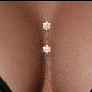 Body Jewelry, Floral Chest Stickers, NIP, Make a Statement, Sexy, Goldtone